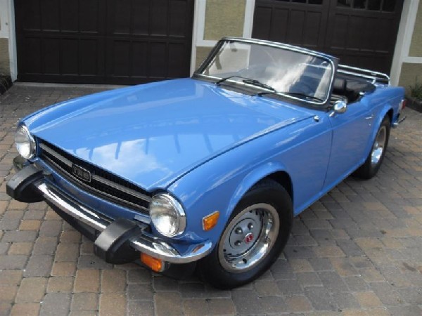 1976 Triumph TR6, Roadster, French Blue