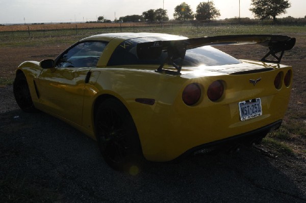 kingsnake racing c6.k after installation of CF wing, CF hood and ZR1 replic