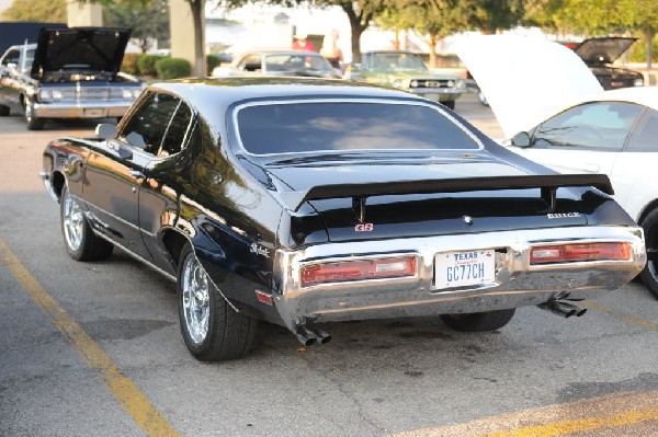 Austin FBody Meetup 08/27/11 Cedar Park Texas - photo by jeff barringer