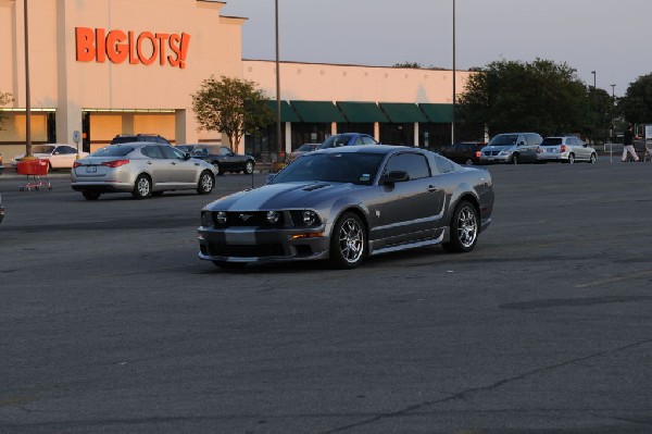 Austin FBody Meetup 08/27/11 Cedar Park Texas - photo by jeff barringer