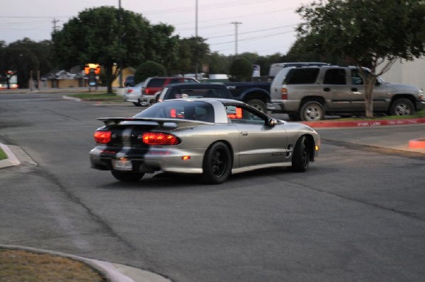 Austin FBody Meetup 08/27/11 Cedar Park Texas - photo by jeff barringer