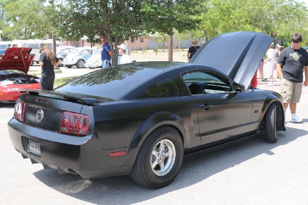 Austin Cars & Coffee Show - Leander, Texas 07/03/11 - photo by jeff bar