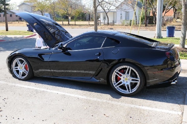 Leander Cars and Coffee Car Show, Leander Texas - 11/28/10 - photo by Jeff