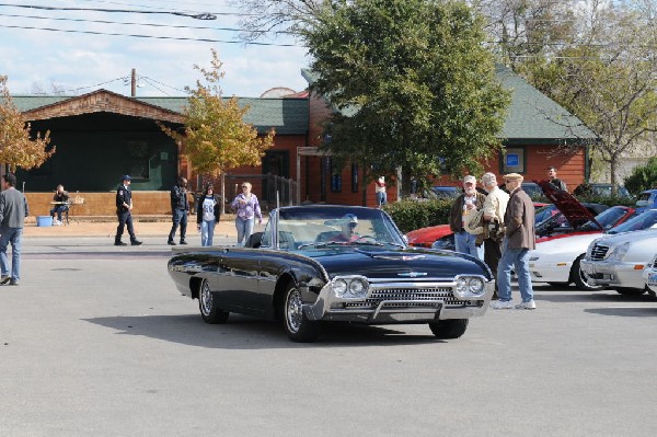 Leander Cars and Coffee Car Show, Leander Texas - 11/28/10 - photo by Jeff