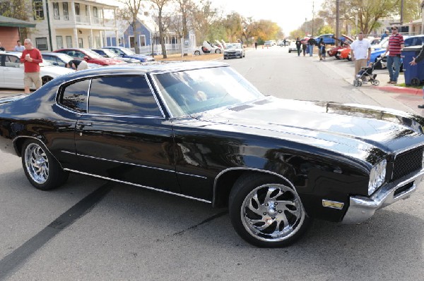 Leander Cars and Coffee Car Show, Leander Texas - 11/28/10 - photo by Jeff