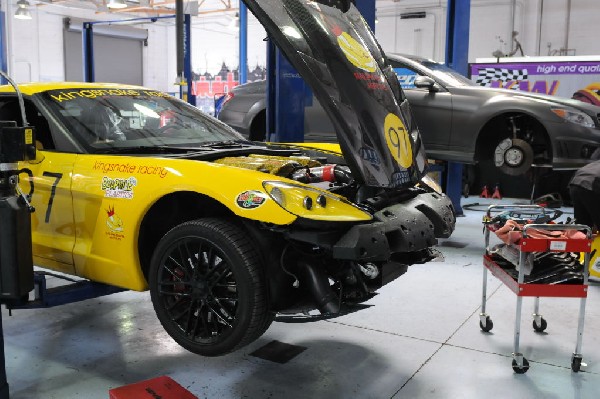 kingsnake racing visits Vivid Racing outside Phoenix