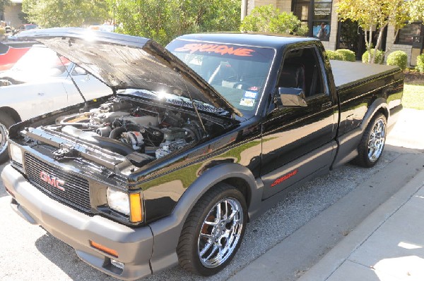 Leander Cars and Coffee Car Show, Leander Texas - 10/31/10 - photo by Jeff