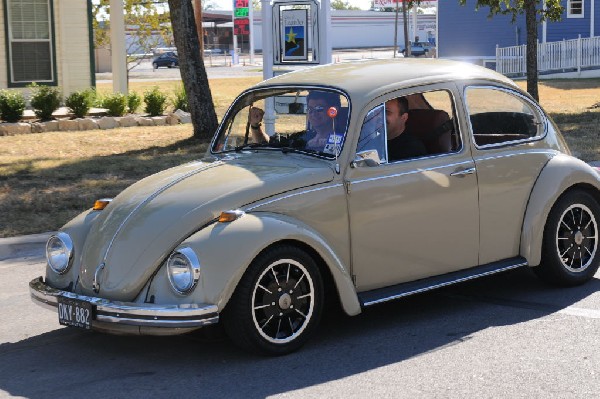 Leander Cars and Coffee Car Show, Leander Texas - 10/31/10 - photo by Jeff