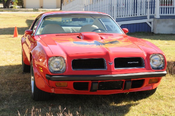 Leander Cars and Coffee Car Show, Leander Texas - 10/31/10 - photo by Jeff