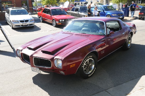 Leander Cars and Coffee Car Show, Leander Texas - 10/31/10 - photo by Jeff